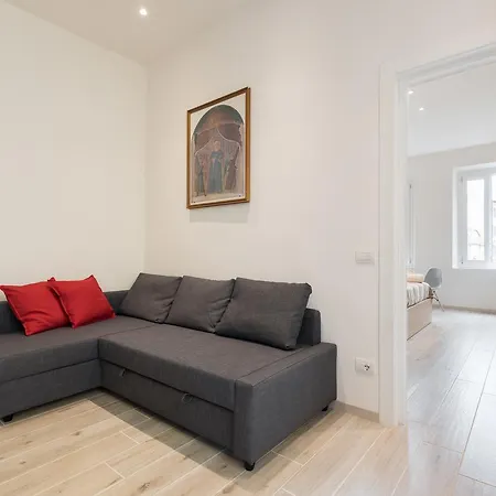 Mudiva -Train Station Modern 1 Bdr Flat 1St Floor Apartment Florence Exterior photo