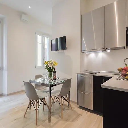Mudiva -Train Station Modern 1 Bdr Flat 1St Floor Apartment Florence Exterior photo
