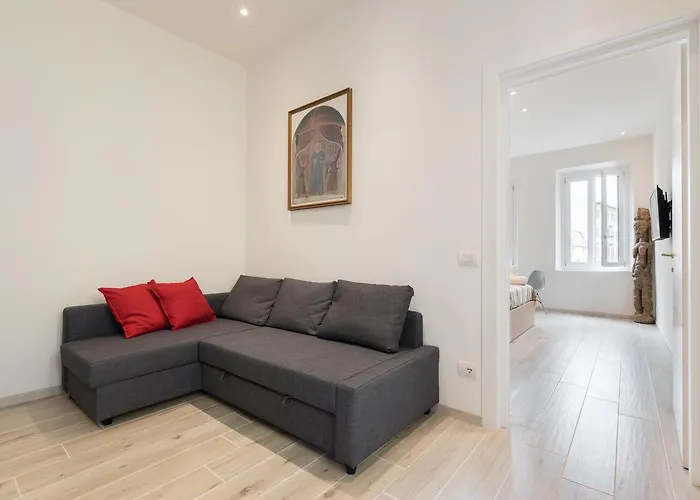 Mudiva -Train Station Modern 1 Bdr Flat 1St Floor